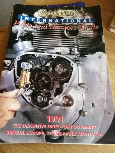 Bsa triumph ariel ajs classic - ariel,